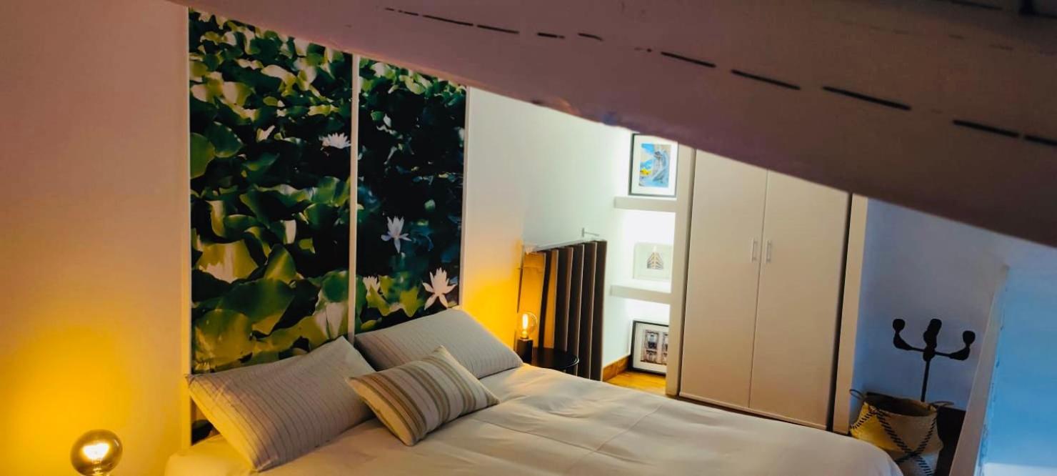 Lavica Di Mezzo Apartments Катанія Екстер'єр фото